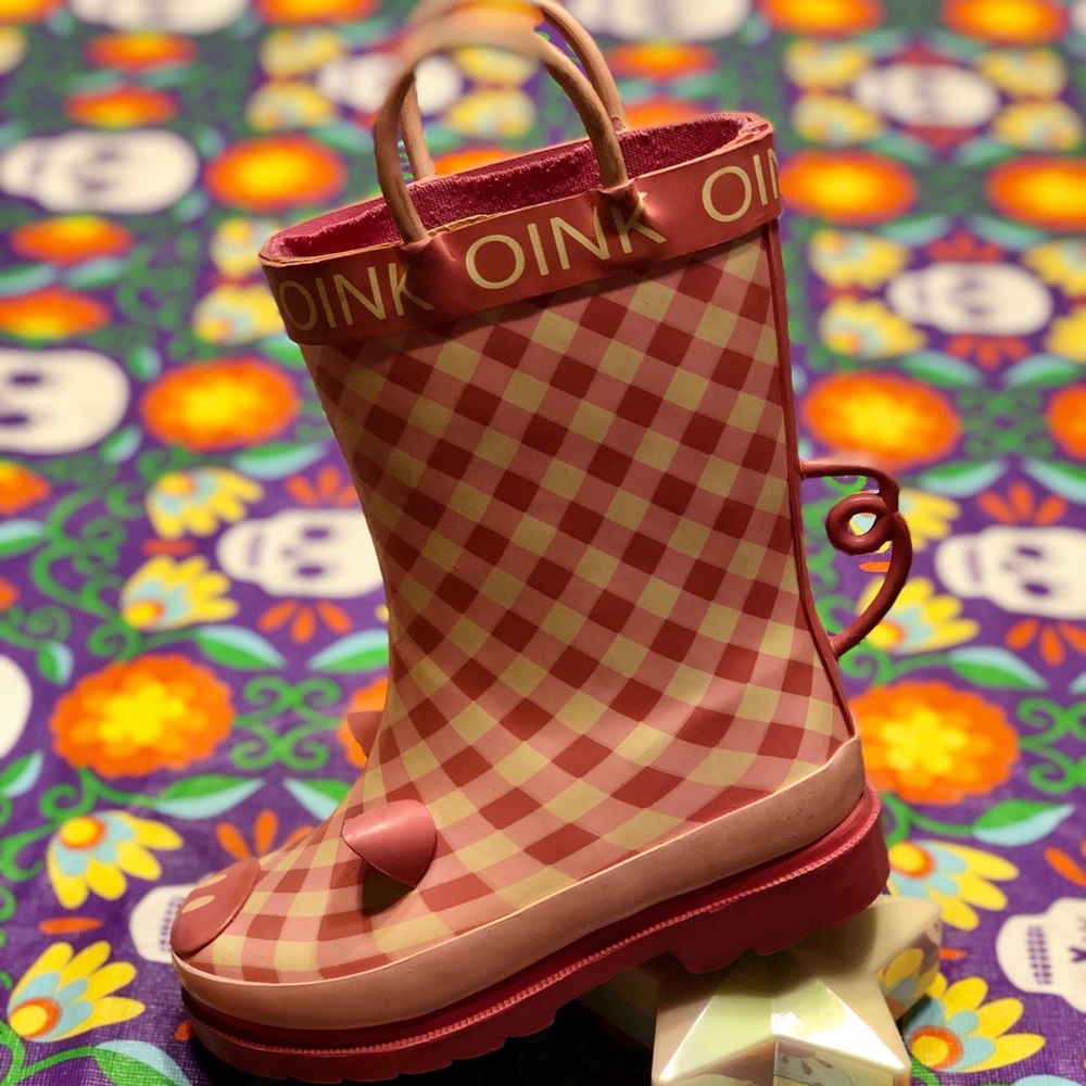 Piggy Rain boots kids size 7/8